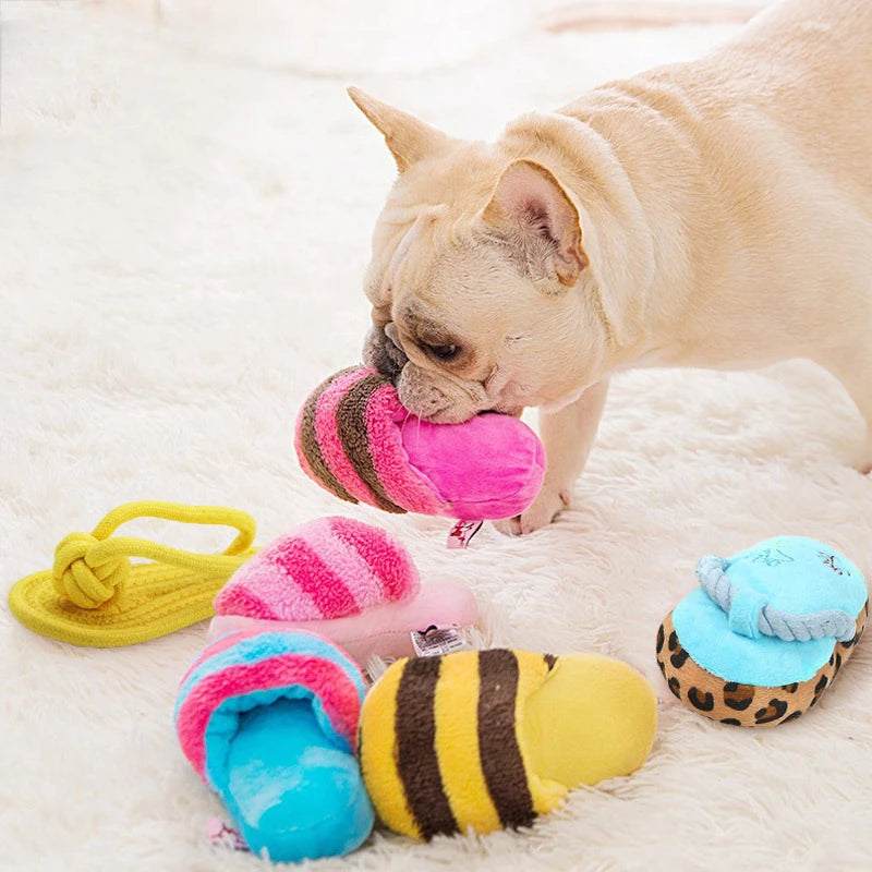 Jouet à Mâcher Pantoufle Grinçante en Peluche Douce | Design Amusant (Chiot/Chat), Idéal pour le Jeu Interactif et l'Anti-Ennui